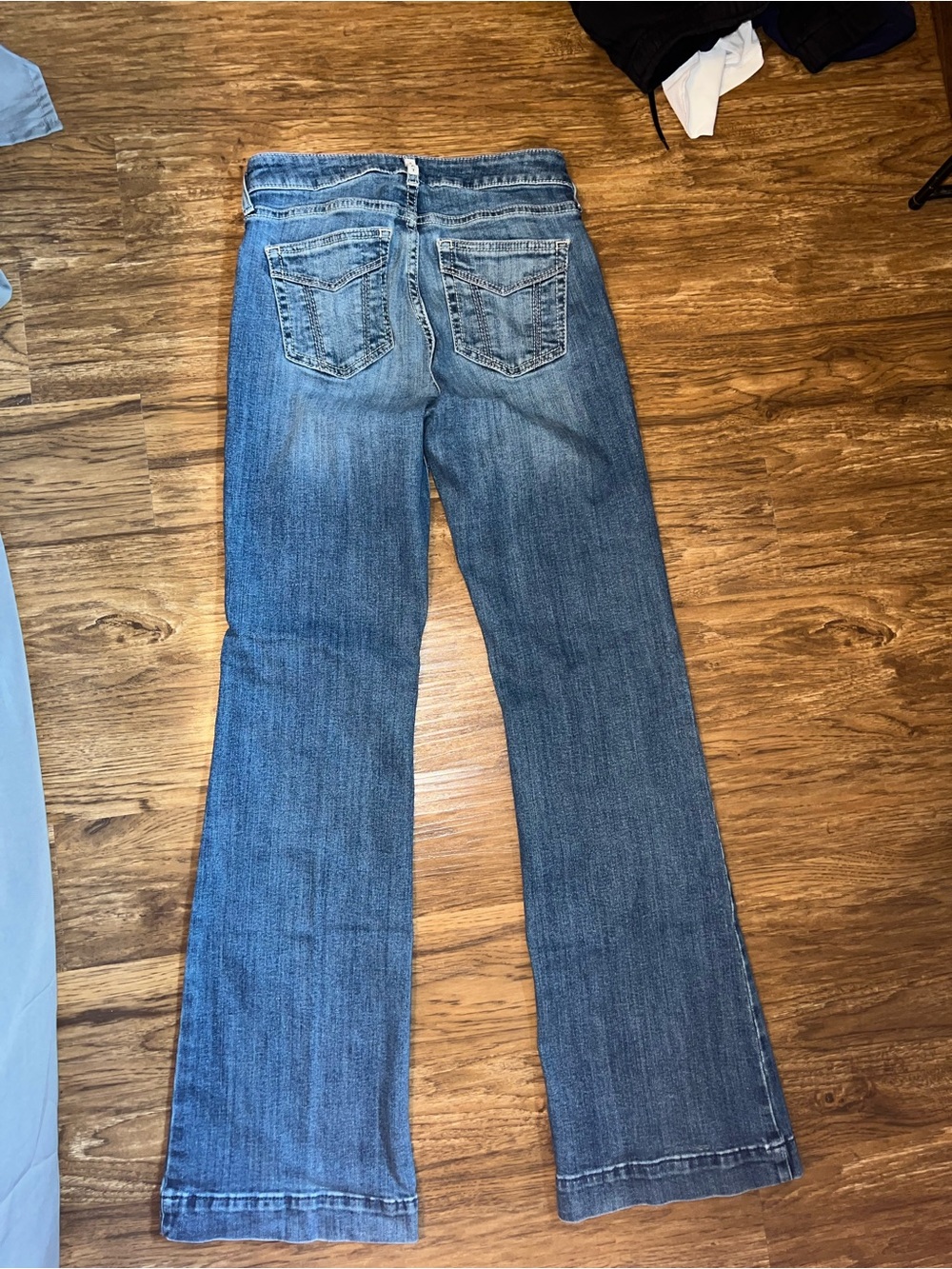 Ariat Women's Medium Blue Flare Jeans